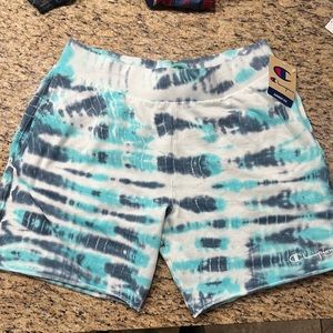 NWT men’s Champion drawstring shorts Medium